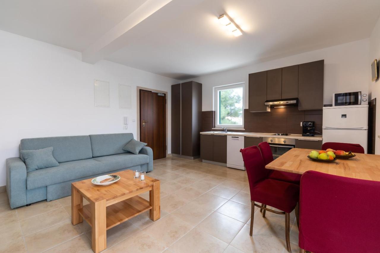 Villa Iva Mirce Εξωτερικό φωτογραφία