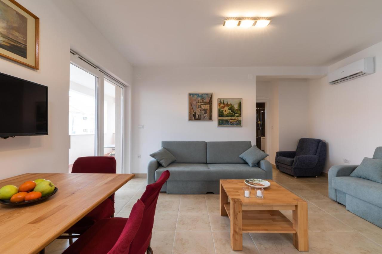 Villa Iva Mirce Εξωτερικό φωτογραφία